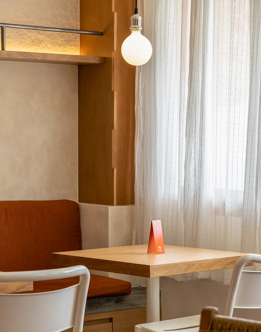 Shy Guy Restaurant & Bar Interior Design