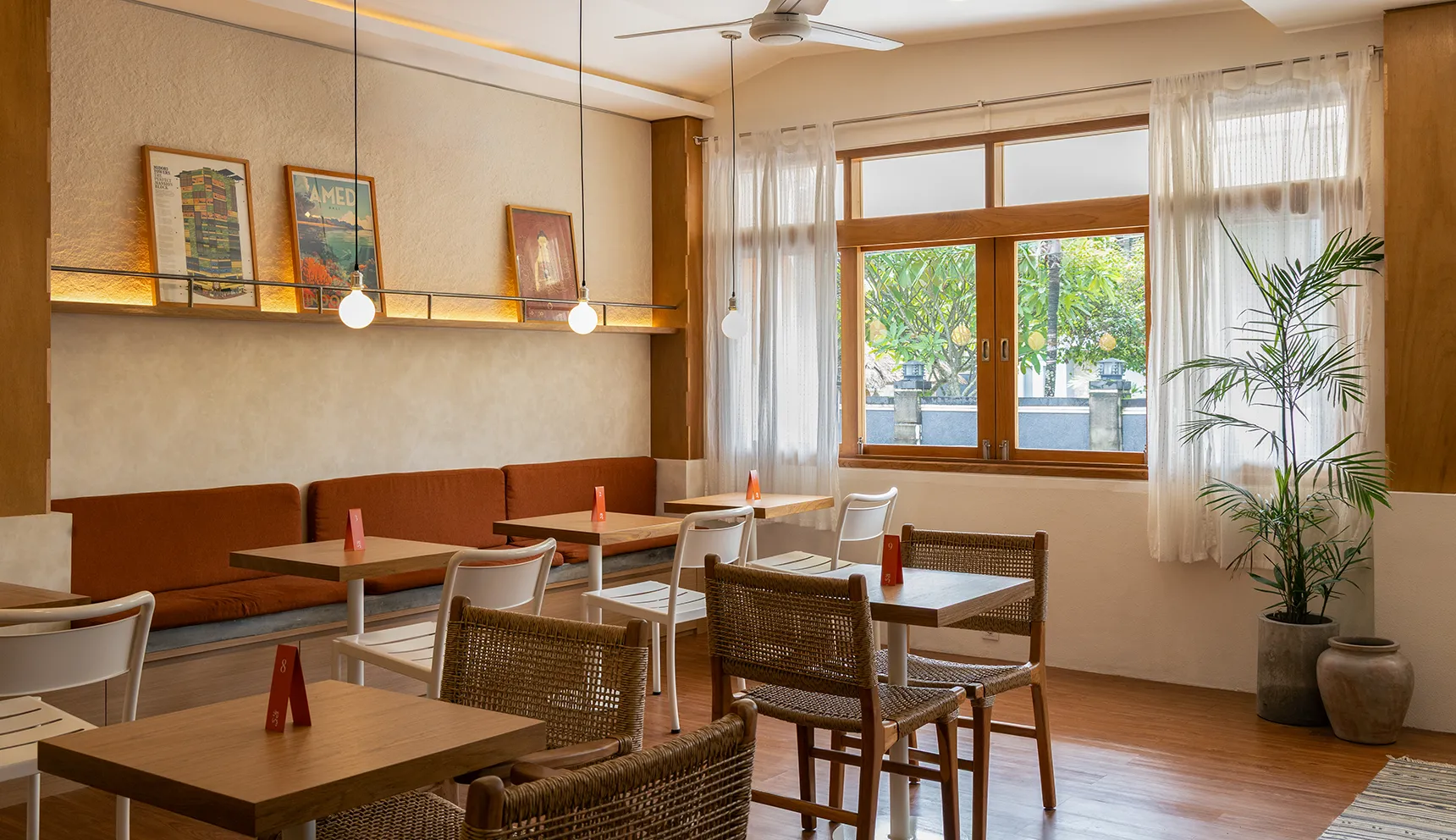 Shy Guy Restaurant & Bar Interior Design