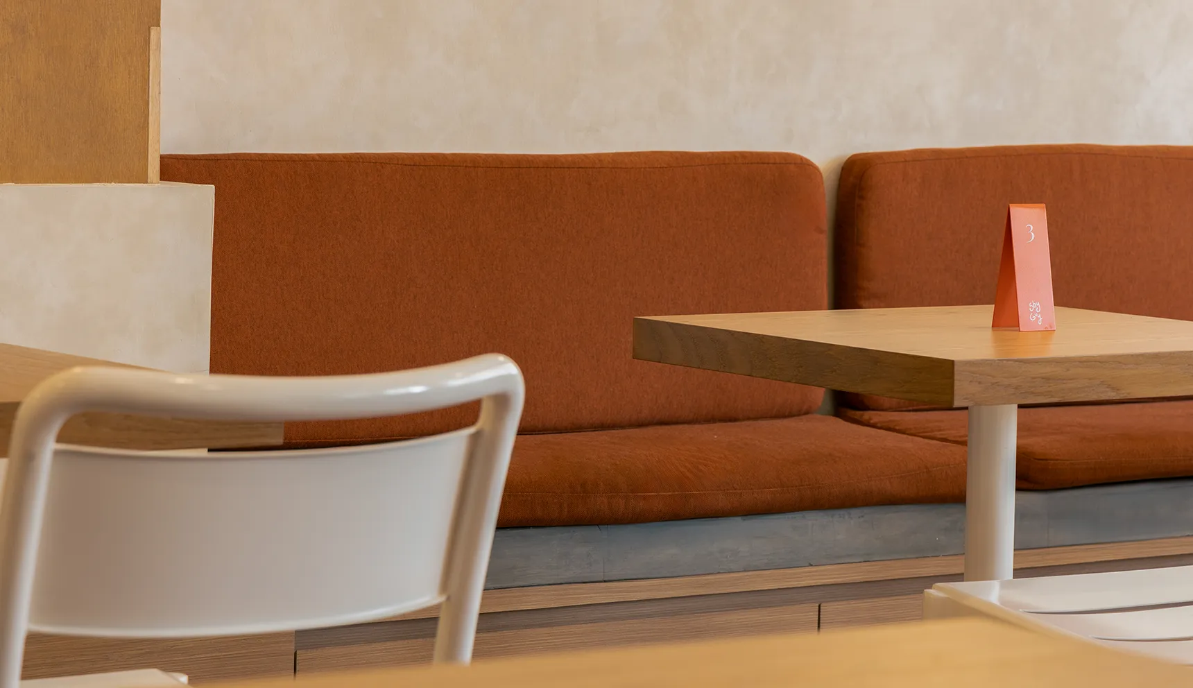 Shy Guy Restaurant & Bar Interior Design