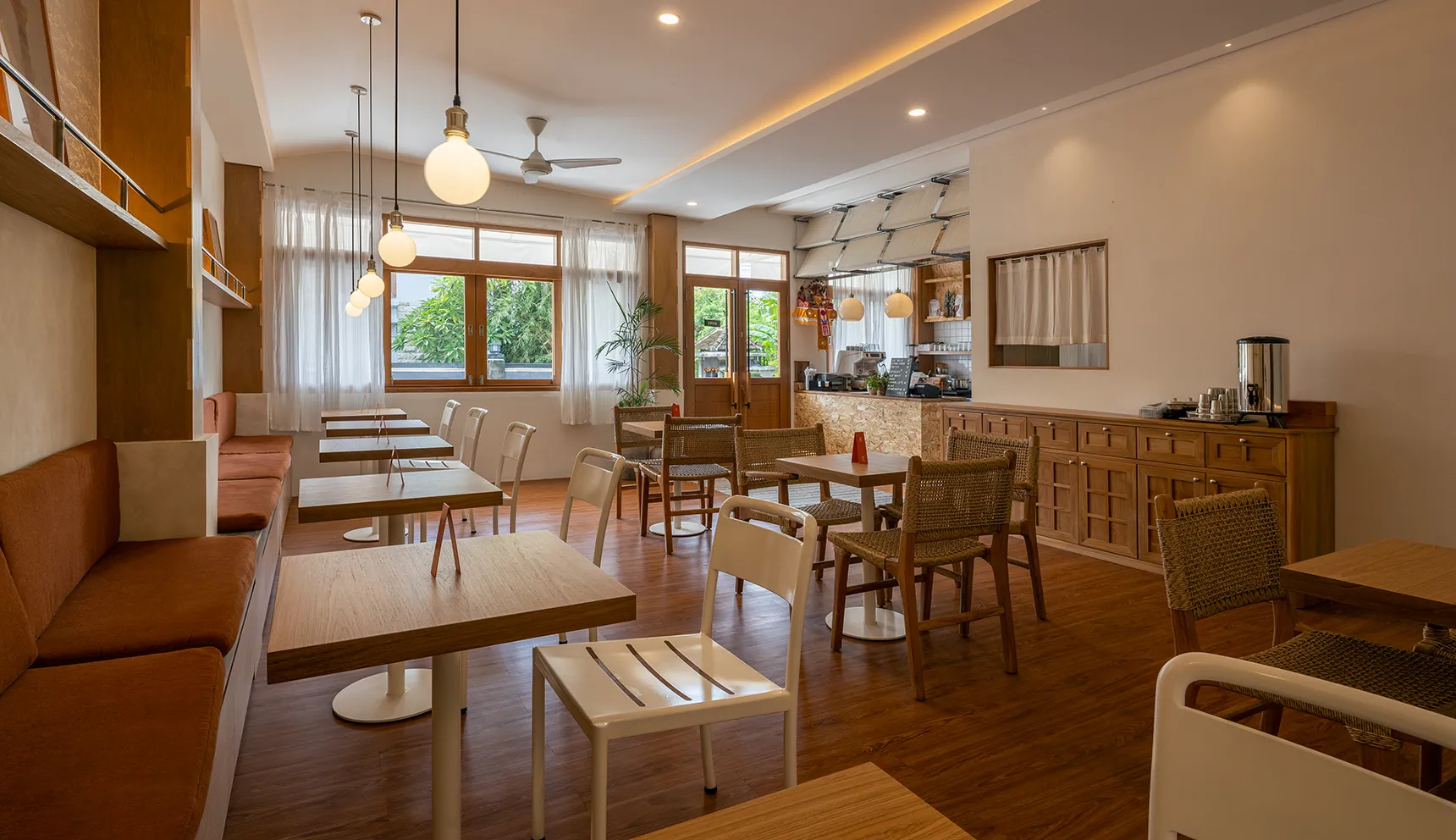 Shy Guy Restaurant & Bar Interior Design