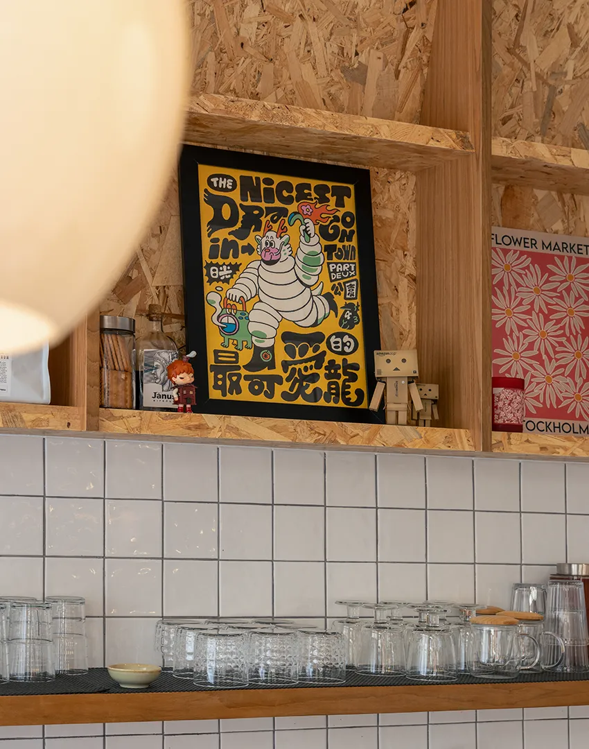 Shy Guy Restaurant & Bar Interior Design
