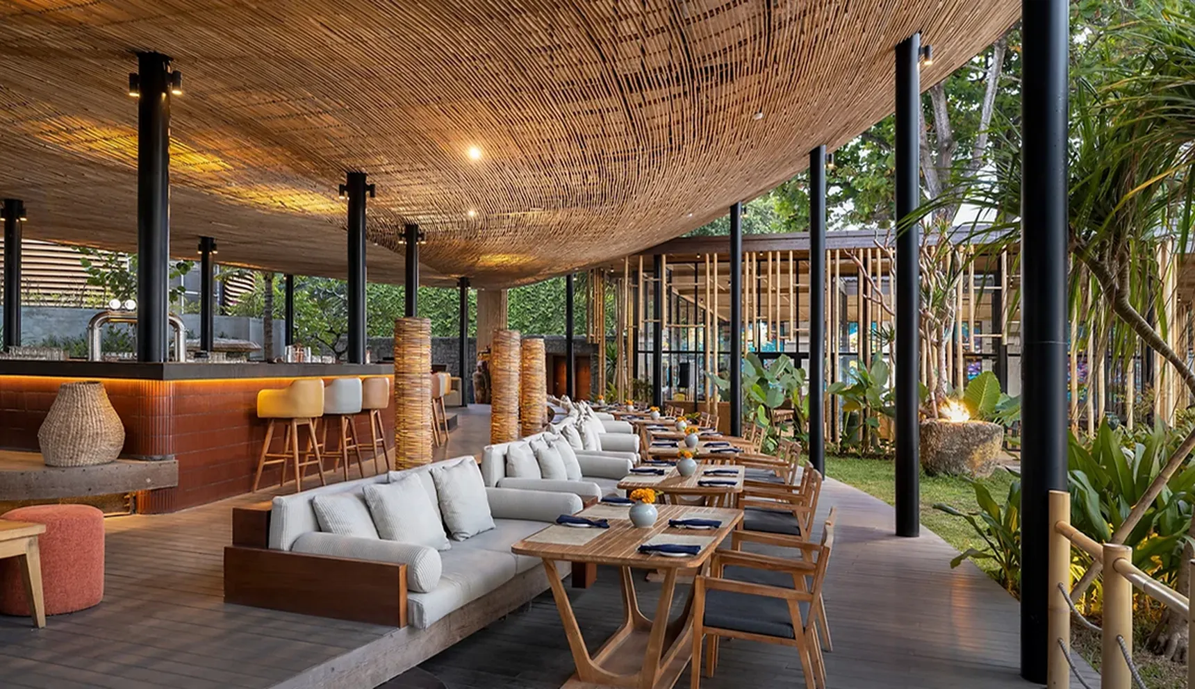 Byrdhouse Beach Club Restaurant & Bar Interior Design Sanur