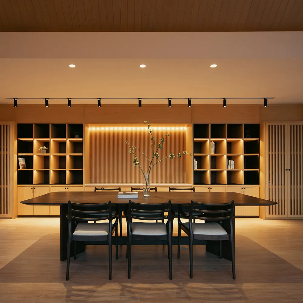 AS House