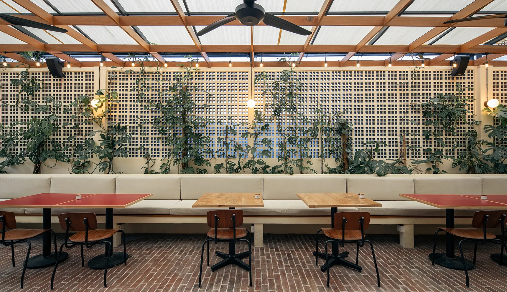 Neighborhood Food by Samma Studio