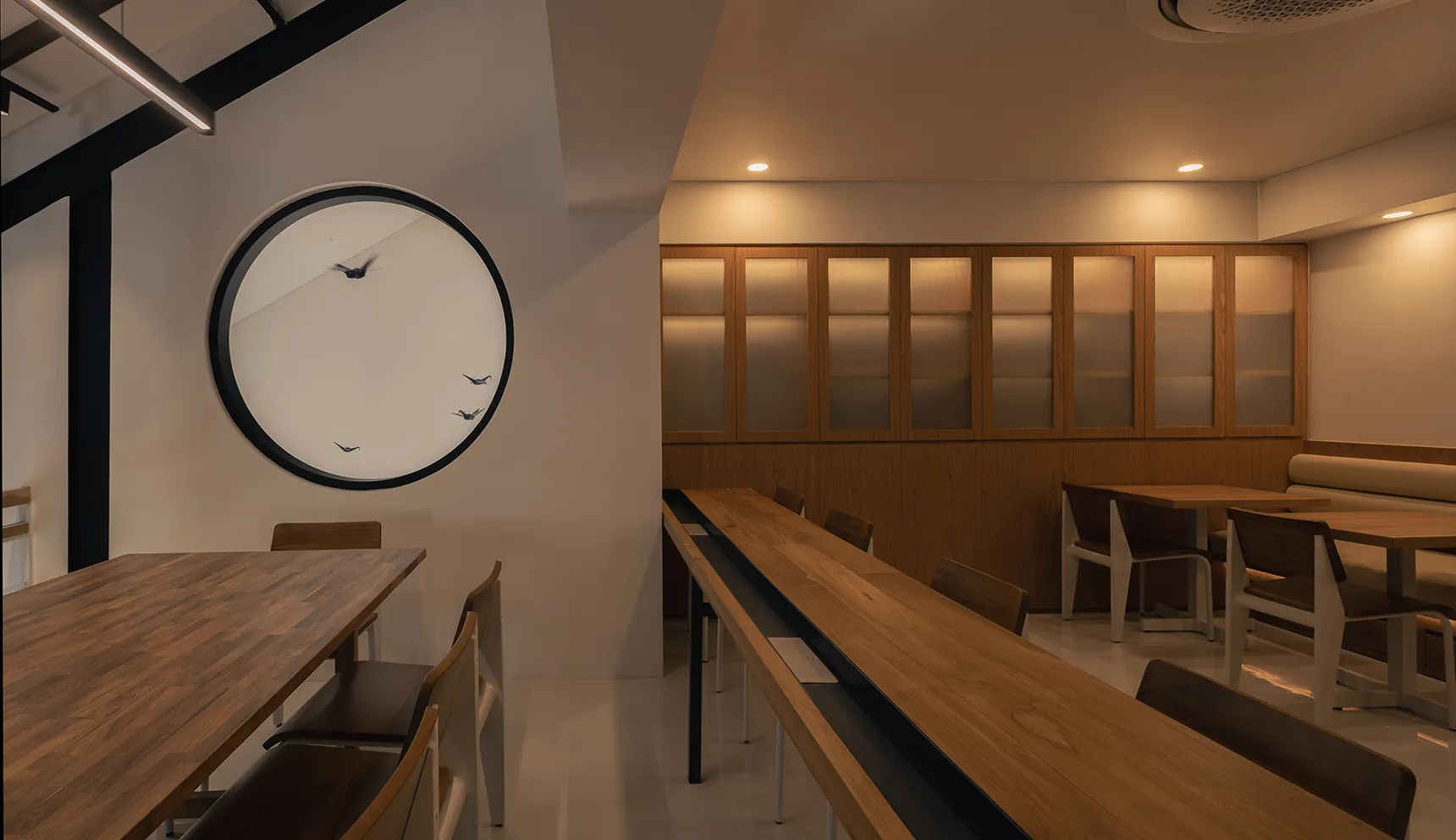 Hungry Bird by Samma Studio