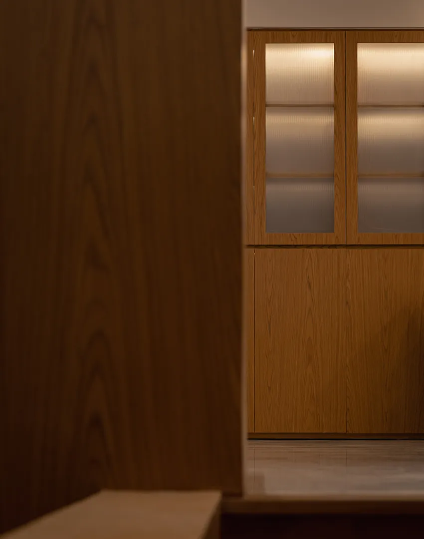 Hungry Bird by Samma Studio