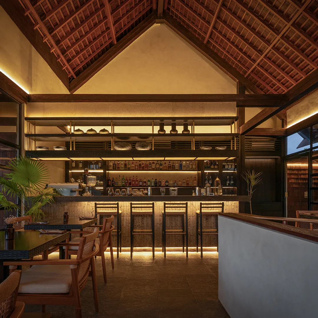 Noonik Bistro